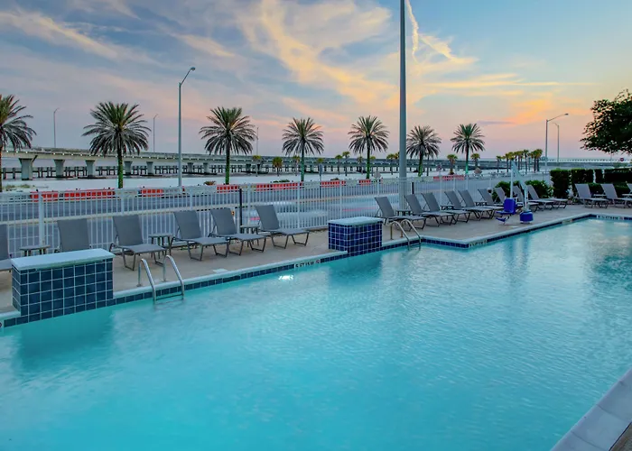 Doubletree By Hilton Biloxi